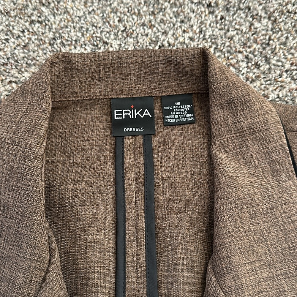 ERIKA Women’s Brown/Black Polyester Blazer Size 16 - Picture 3 of 5